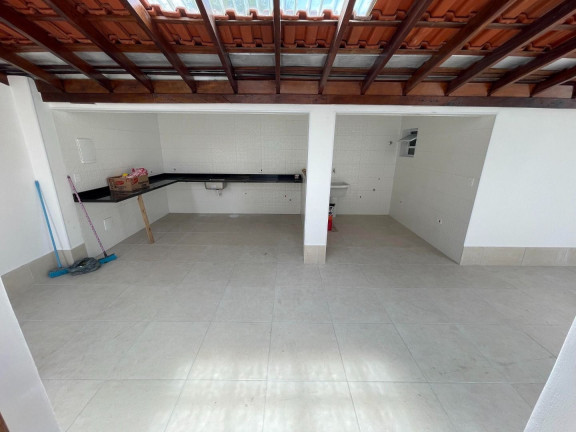 Imagem Casa com 3 Quartos à Venda, 348 m² em Canto Do Forte - Praia Grande Imagem Casa com 3 Quartos à Venda, 348 m² em Canto Do Forte - Praia Grande