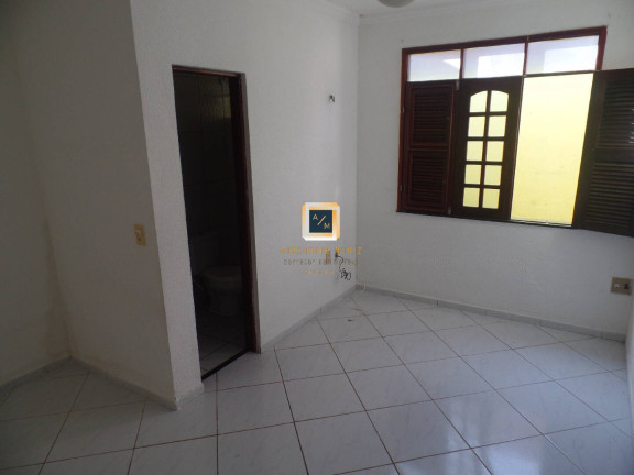 Imagem Casa com 3 Quartos à Venda, em Lagoa Redonda - Fortaleza Imagem Casa com 3 Quartos à Venda, em Lagoa Redonda - Fortaleza