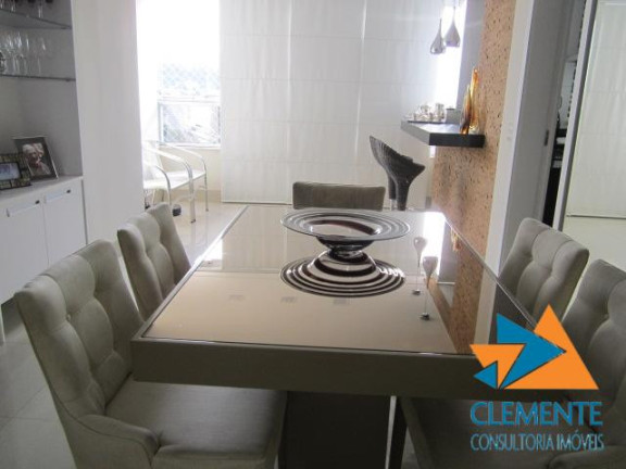 Imagem Apartamento com 3 Quartos à Venda, 95 m² em Santo Antônio - Belo Horizonte Imagem Apartamento com 3 Quartos à Venda, 95 m² em Santo Antônio - Belo Horizonte