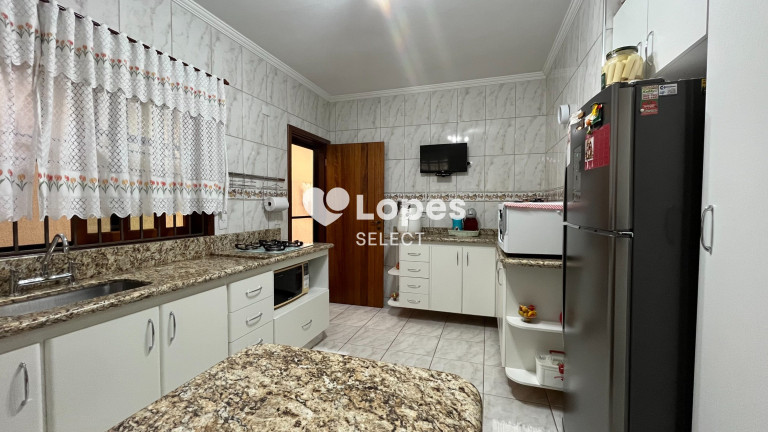 Imagem Casa com 3 Quartos à Venda, 190 m² em Santo Antônio - Louveira