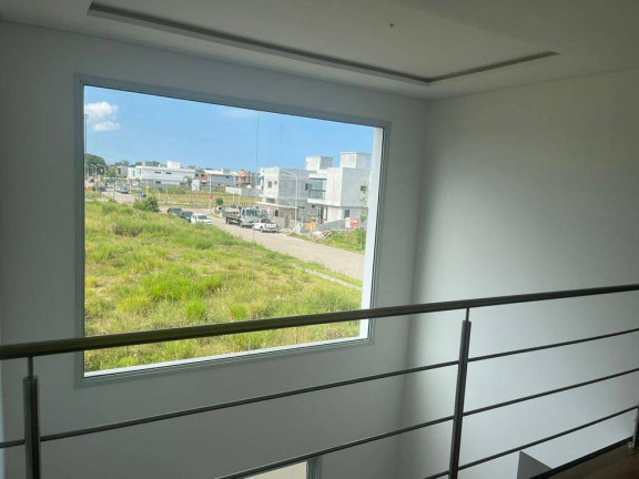 Imagem Casa com 3 Quartos à Venda, em Campeche - Florianópolis Imagem Casa com 3 Quartos à Venda, em Campeche - Florianópolis