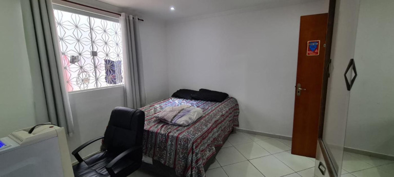 Imagem Casa com 4 Quartos à Venda, 229 m² em Campo Grande - Rio De Janeiro Imagem Casa com 4 Quartos à Venda, 229 m² em Campo Grande - Rio De Janeiro