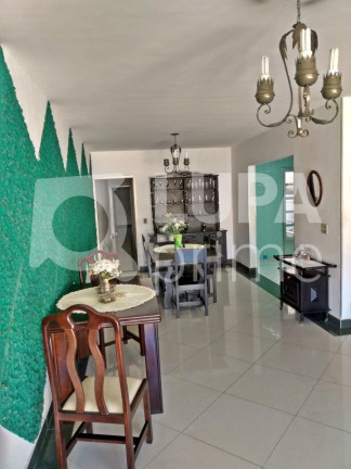 Imagem Casa com 3 Quartos à Venda, 190 m² em Vila Formosa - São Paulo Imagem Casa com 3 Quartos à Venda, 190 m² em Vila Formosa - São Paulo