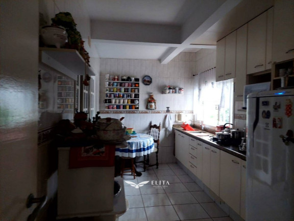 Imagem Sobrado com 4 Quartos à Venda, 176 m² em Centro - Barra Velha Imagem Sobrado com 4 Quartos à Venda, 176 m² em Centro - Barra Velha