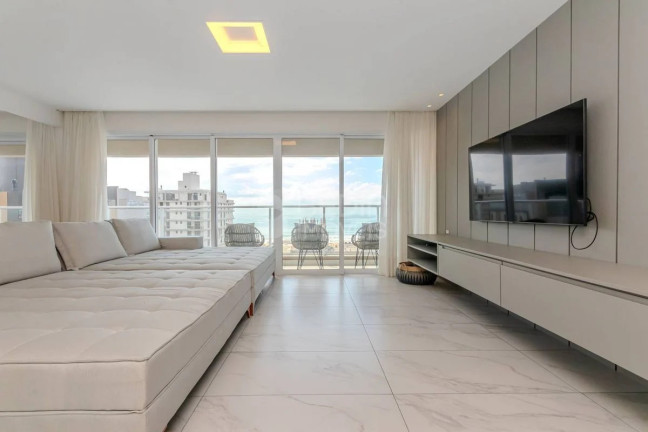 Imagem Apartamento com 4 Quartos à Venda, 218 m² em Itajaí Imagem Apartamento com 4 Quartos à Venda, 218 m² em Itajaí