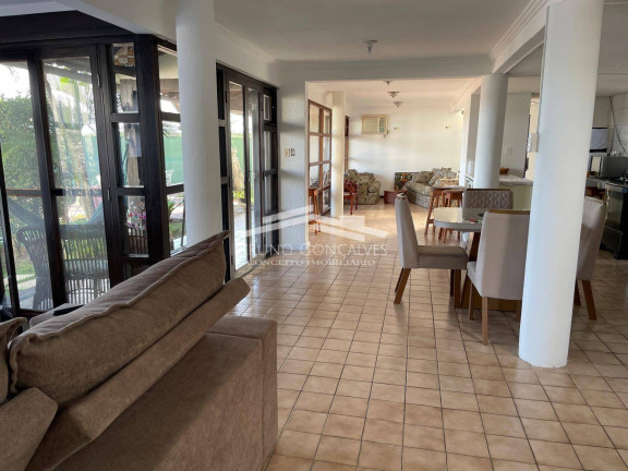 Imagem Casa com 5 Quartos à Venda, 213 m² em Centro - Porto Seguro Imagem Casa com 5 Quartos à Venda, 213 m² em Centro - Porto Seguro