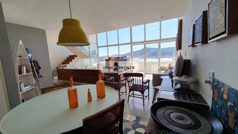 Imagem Casa com 4 Quartos à Venda, 250 m² em Praia Dos Anjos - Arraial Do Cabo
