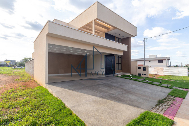 Imagem Casa com 3 Quartos à Venda, 323 m² em Residencial Parqville Jacarandá - Aparecida De Goiânia Imagem Casa com 3 Quartos à Venda, 323 m² em Residencial Parqville Jacarandá - Aparecida De Goiânia