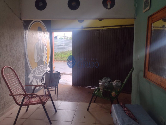 Imagem Casa com 2 Quartos à Venda, 372 m² em Calixtolândia - Anápolis