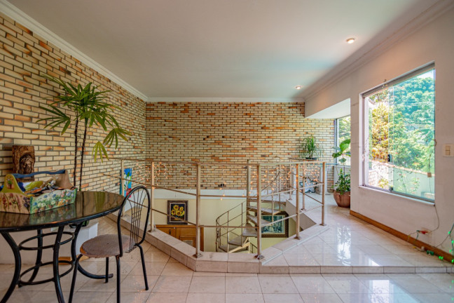 Imagem Casa com 4 Quartos à Venda, 420 m² em Bela Aliança - São Paulo