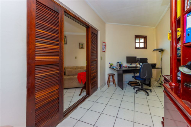 Imagem Casa com 3 Quartos à Venda,  em Parque Sevilha - São Paulo