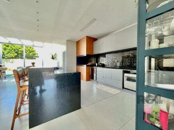 Imagem Casa com 4 Quartos à Venda,  em Rainha Do Mar - Xangri-lá