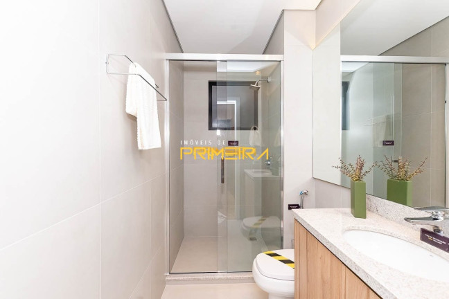 Imagem Apartamento com 2 Quartos à Venda,  em Bigorrilho - Curitiba