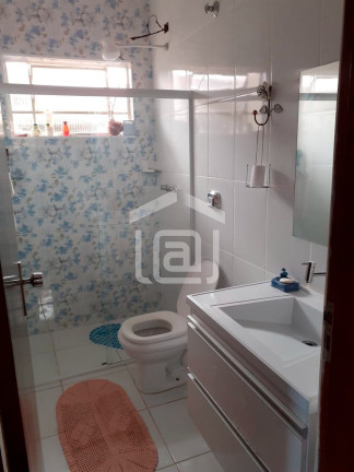 Imagem Casa com 2 Quartos à Venda, 259 m² em Santa ângela - Poços De Caldas Imagem Casa com 2 Quartos à Venda, 259 m² em Santa ângela - Poços De Caldas