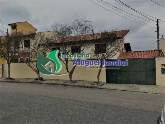 Casa com 3 Quartos para Alugar ou Temporada, 250 m² em Vila Galvão - Jundiaí