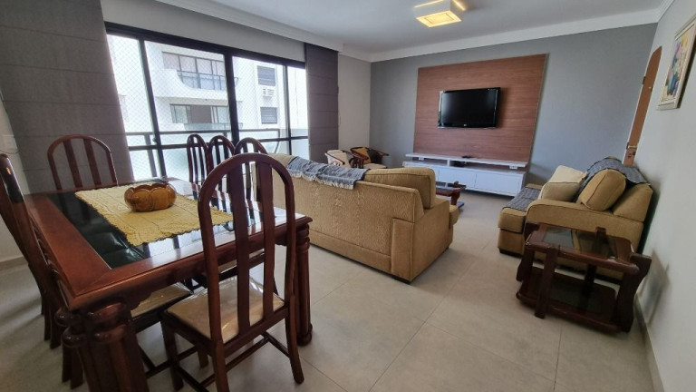 Apartamento com 3 Quartos à Venda, 140 m² em Pitangueiras - Guarujá