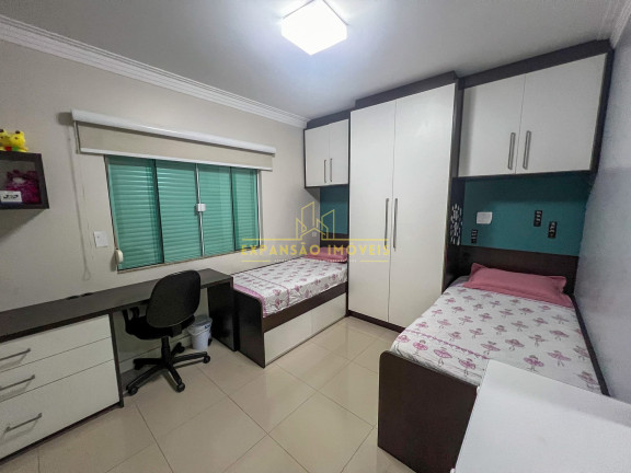 Imagem Casa com 4 Quartos à Venda, 360 m² em Pedra Branca - Palhoça Imagem Casa com 4 Quartos à Venda, 360 m² em Pedra Branca - Palhoça