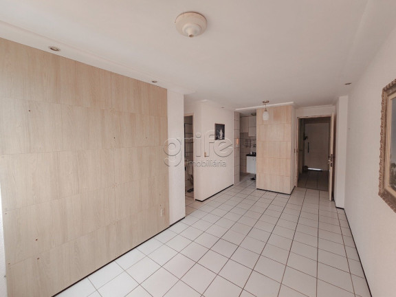 Imagem Apartamento com 3 Quartos à Venda, 54 m² em Jóquei Clube - Fortaleza