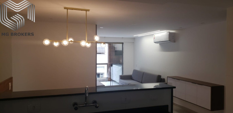 Imagem Imóvel com 2 Quartos à Venda, 70 m² em Tijuca - Rio De Janeiro Imagem Imóvel com 2 Quartos à Venda, 70 m² em Tijuca - Rio De Janeiro