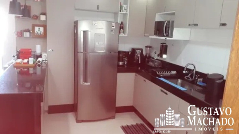 Imagem Imóvel com 3 Quartos à Venda, 105 m² em Niterói - Volta Redonda