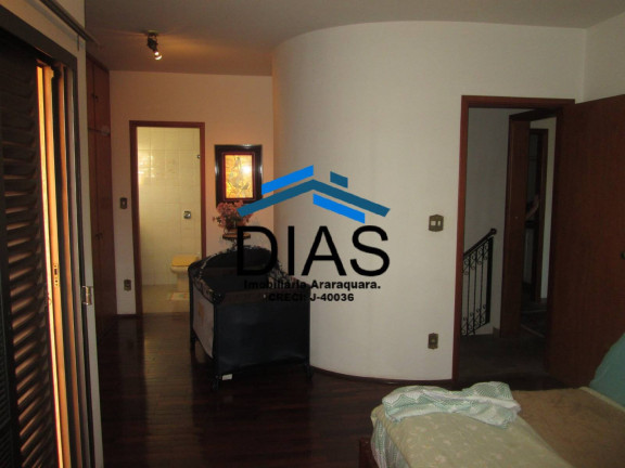 Imagem Casa com 3 Quartos à Venda, 196 m² em Vila Furlan - Araraquara