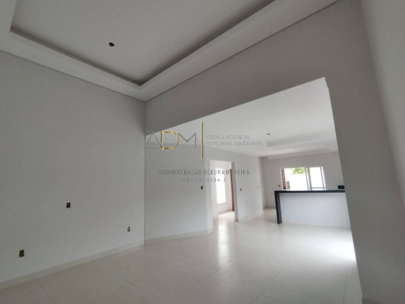 Imagem Casa com 3 Quartos à Venda, 250 m² em Jardim Ypê - Botucatu