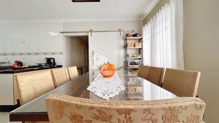 Imagem Casa com 3 Quartos à Venda, 250 m² em Limoeiro - São Paulo