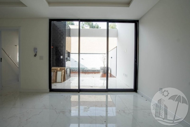 Imagem Casa com 3 Quartos à Venda, 188 m² em Ressacada - Itajaí
