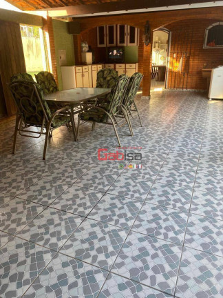 Imagem Casa com 4 Quartos à Venda, 320 m² em Balneário São Pedro - São Pedro Da Aldeia