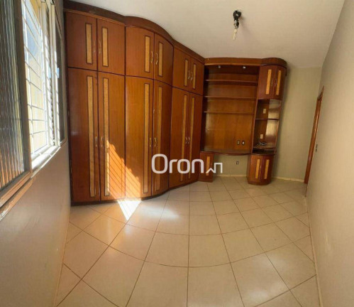 Imagem Casa com 3 Quartos à Venda, 299 m² em Setor Nova Suiça - Goiânia Imagem Casa com 3 Quartos à Venda, 299 m² em Setor Nova Suiça - Goiânia