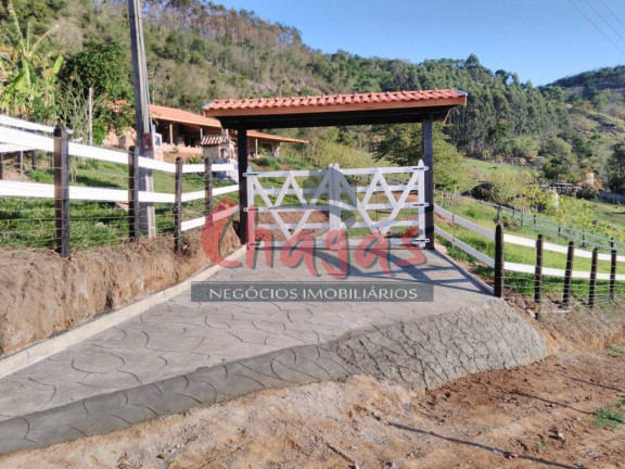 Imagem Chácara com 4 Quartos à Venda, 200 m² em Varjão - Paraibuna