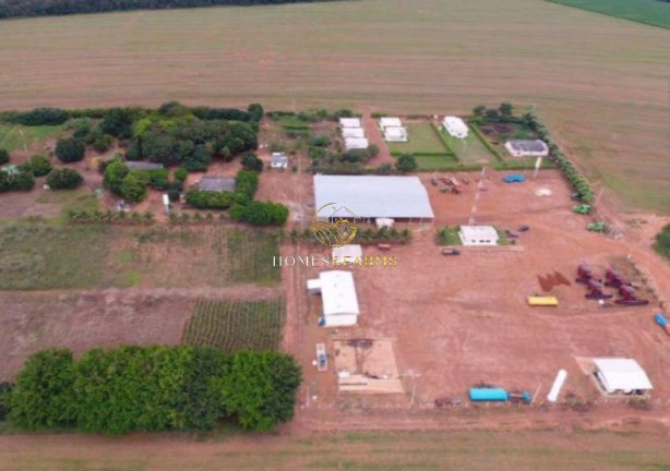 Imóvel com 3 Quartos à Venda, 3.850 m² em Centro - Primavera Do Leste