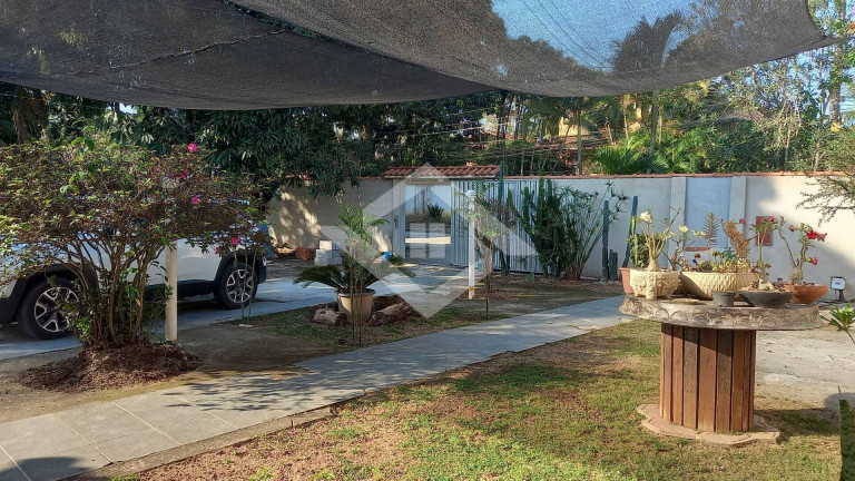 Imagem Casa com 4 Quartos à Venda, 220 m² em Guaratiba - Rio De Janeiro