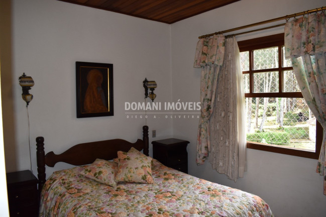 Imagem Imóvel com 4 Quartos à Venda, 161 m² em Região De Capivari - Campos Do Jordão Imagem Imóvel com 4 Quartos à Venda, 161 m² em Região De Capivari - Campos Do Jordão