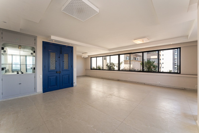 Imagem Apartamento com 3 Quartos à Venda, 180 m² em Vila Alexandria - São Paulo