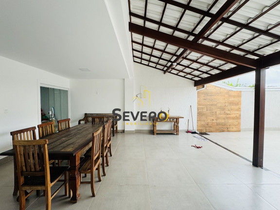 Casa com 3 Quartos à Venda,  em Itaipu - Niterói