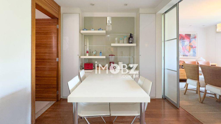 Imagem Imóvel com 3 Quartos à Venda, 220 m² em Villaggio Panamby - São Paulo
