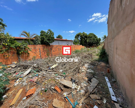 Imagem Terreno à Venda, 440 m² em Maracanã - Montes Claros Imagem Terreno à Venda, 440 m² em Maracanã - Montes Claros