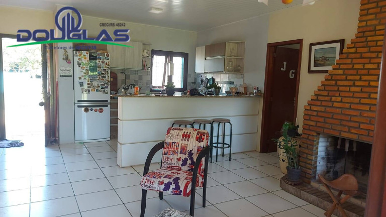 Imagem Casa com 4 Quartos à Venda, em Viamão Imagem Casa com 4 Quartos à Venda, em Viamão