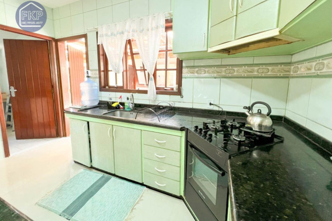 Imagem Casa com 3 Quartos à Venda, 170 m² em Ingleses Norte - Florianópolis Imagem Casa com 3 Quartos à Venda, 170 m² em Ingleses Norte - Florianópolis