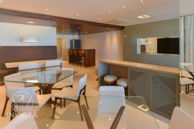 Imagem Apartamento com 3 Quartos à Venda, 110 m² em Centro - Balneário Camboriú Imagem Apartamento com 3 Quartos à Venda, 110 m² em Centro - Balneário Camboriú