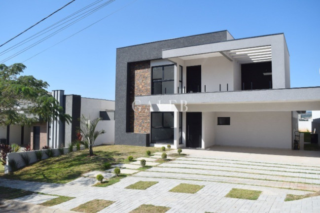 Casa com 4 Quartos à Venda, 250 m² em Condomínio Figueira Garden - Atibaia