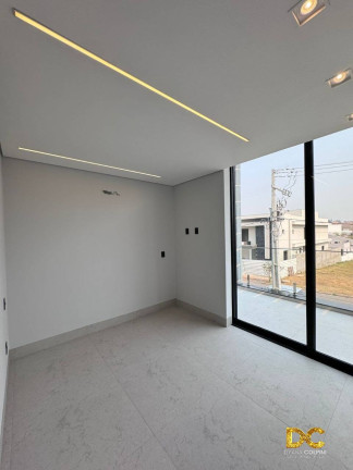 Imagem Casa de Condomínio com 4 Quartos à Venda, 368 m² em Petrópolis - Várzea Grande Imagem Casa de Condomínio com 4 Quartos à Venda, 368 m² em Petrópolis - Várzea Grande