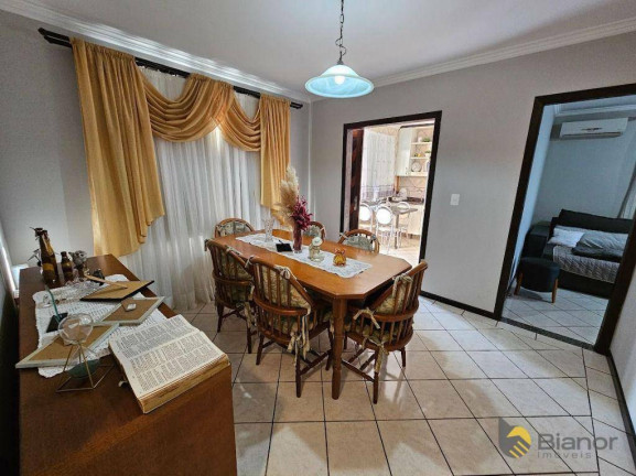 Imagem Casa com 3 Quartos à Venda, 150 m² em água Verde - Blumenau