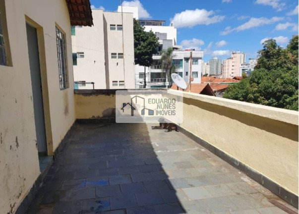 Imagem Casa com 4 Quartos à Venda, 313 m² em Sagrada Família - Belo Horizonte Imagem Casa com 4 Quartos à Venda, 313 m² em Sagrada Família - Belo Horizonte