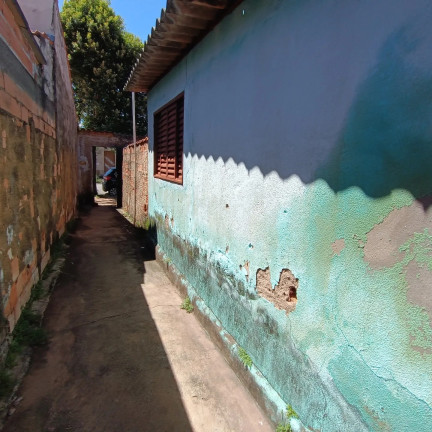 Imagem Casa com 8 Quartos à Venda, 200 m² em Parque Flamboyant - Goiania Imagem Casa com 8 Quartos à Venda, 200 m² em Parque Flamboyant - Goiania