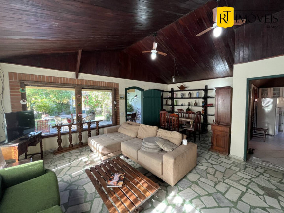 Imagem Casa com 4 Quartos à Venda, 300 m² em Palmeiras - Cabo Frio Imagem Casa com 4 Quartos à Venda, 300 m² em Palmeiras - Cabo Frio