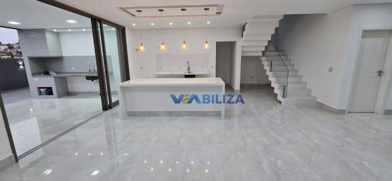 Imagem Sobrado com 4 Quartos à Venda, 300 m² em Perová - Arujá Imagem Sobrado com 4 Quartos à Venda, 300 m² em Perová - Arujá