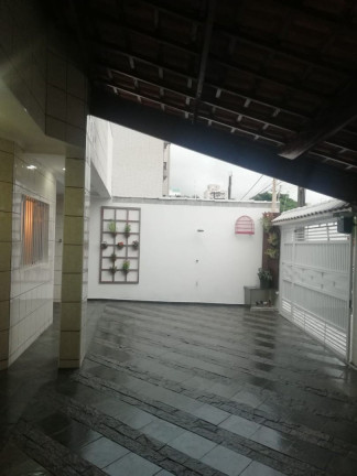 Sobrado com 4 Quartos à Venda, 139 m² em Aviação - Praia Grande