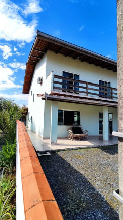Imagem Sobrado com 6 Quartos à Venda, 300 m² em Ubatuba - São Francisco Do Sul Imagem Sobrado com 6 Quartos à Venda, 300 m² em Ubatuba - São Francisco Do Sul